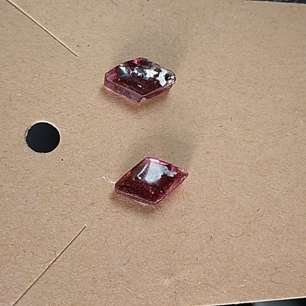 Magenta Pruple Resin Diamond Stud Earrings